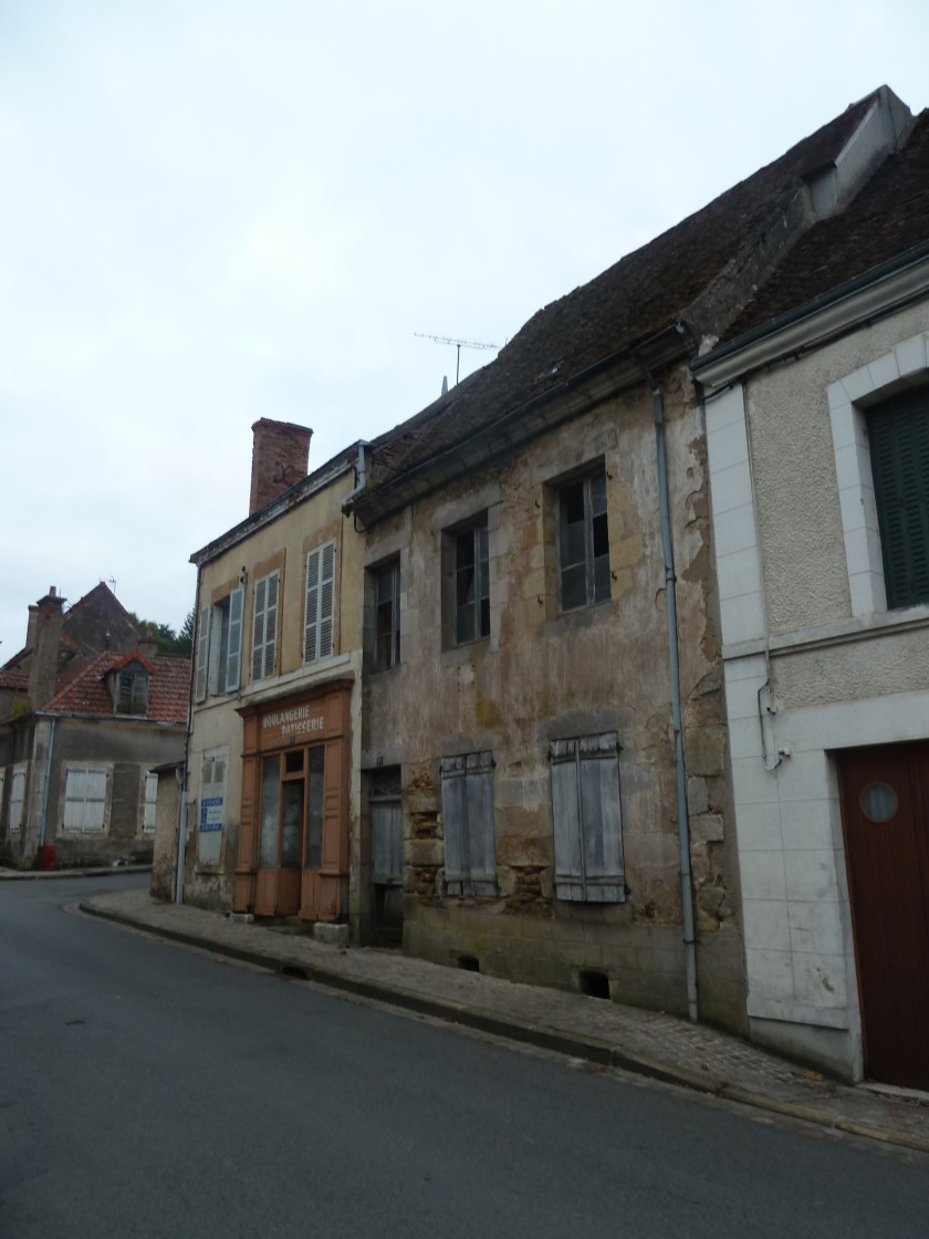 Habitat de centre-bourg vacant en état de dégradation